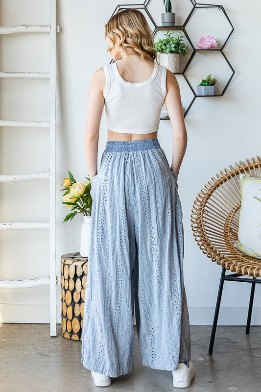 MINERAL WASHED WIDE LEG EYELE KNIT PANTS