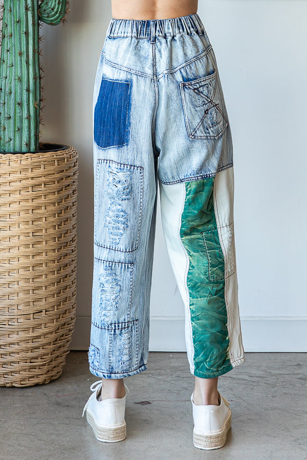 WASHED DISTRESSED PATCHWROK DENIM JEANS