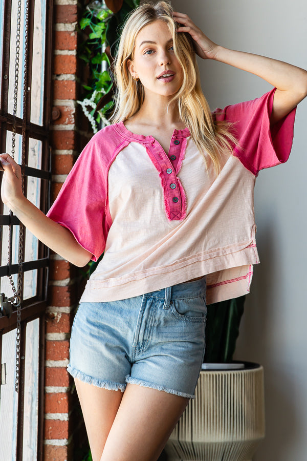 WASHED CONTRAST HENLEY NECK SHORT SLEEVE TEE