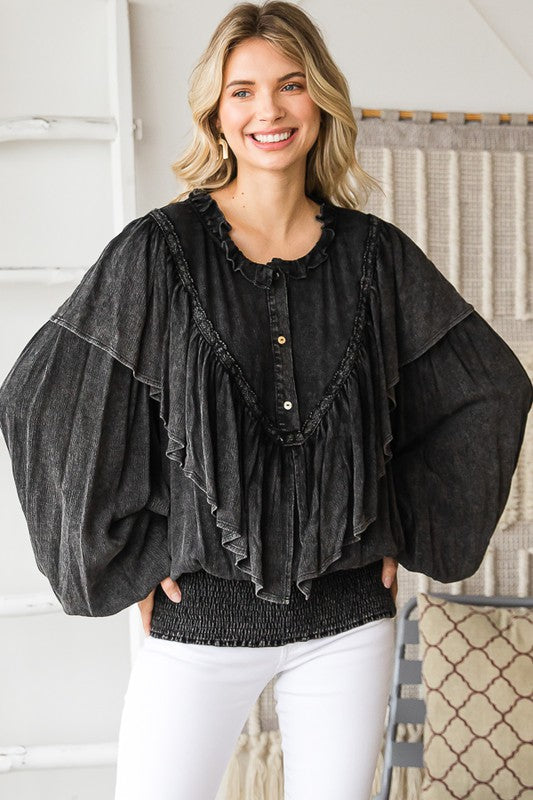 WASHED RUFFLE DETAIL WASHED SMOCKED HEM TOP