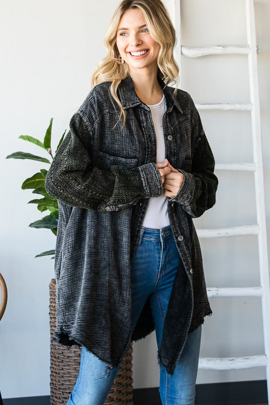 WASHED LACE CONTRAST SLEEVE FRONT POCKET SHACKET