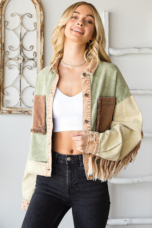 WASHED COLORBLOCK BUTTON DOWN FRINGE TWILL JACKET