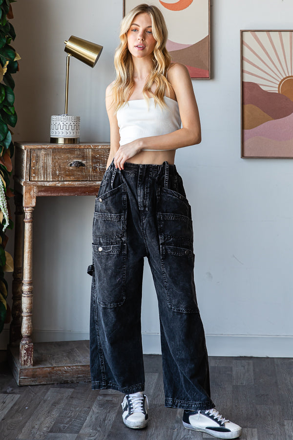 MINERAL WASHED WIDE LEG CARGO DENIM JEANS