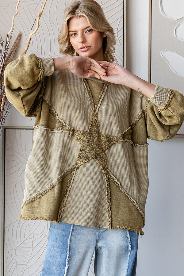 WASHED STAR PATCHWORK SOFT PULLOVER TOP