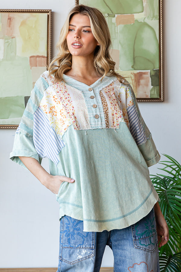 WASHED PRINTED HALF PLACKET HENLEY NECK SHIRT