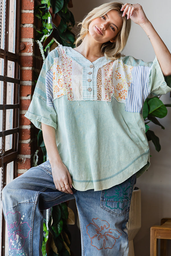 WASHED PRINTED HALF PLACKET HENLEY NECK SHIRT