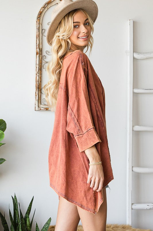 WIDE V NECK ASYMMETRICAL HEM OVERSIZED TOP