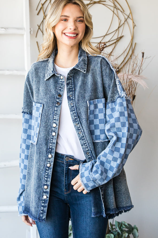 MINERAL WASHED CHECKERED SLEEVE DENIM SHACKET