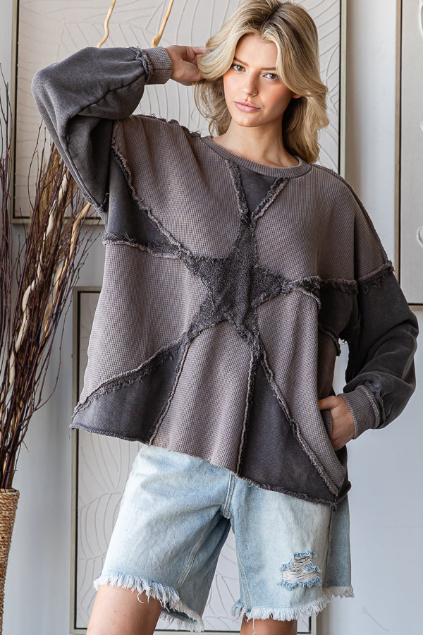 WASHED STAR PATCHWORK SOFT PULLOVER TOP