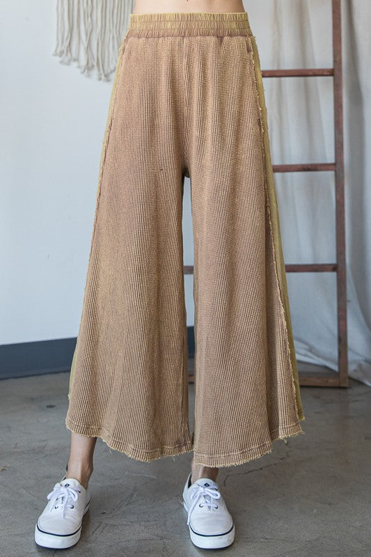 WASHED ELASTIC WAIST BAND WIDE LEG CROPPED PANTS