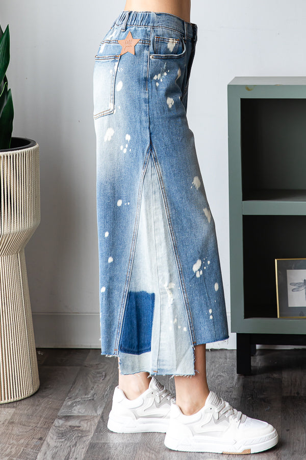 WASHED CROPPED DENIM JEANS