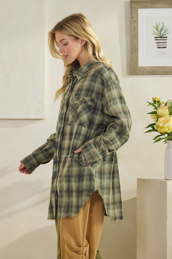 WASHED PLAID BUTTON DOWN SHIRT