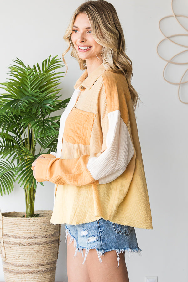 WASHED COLORBLOCK BUTTON DOWN SHIRT