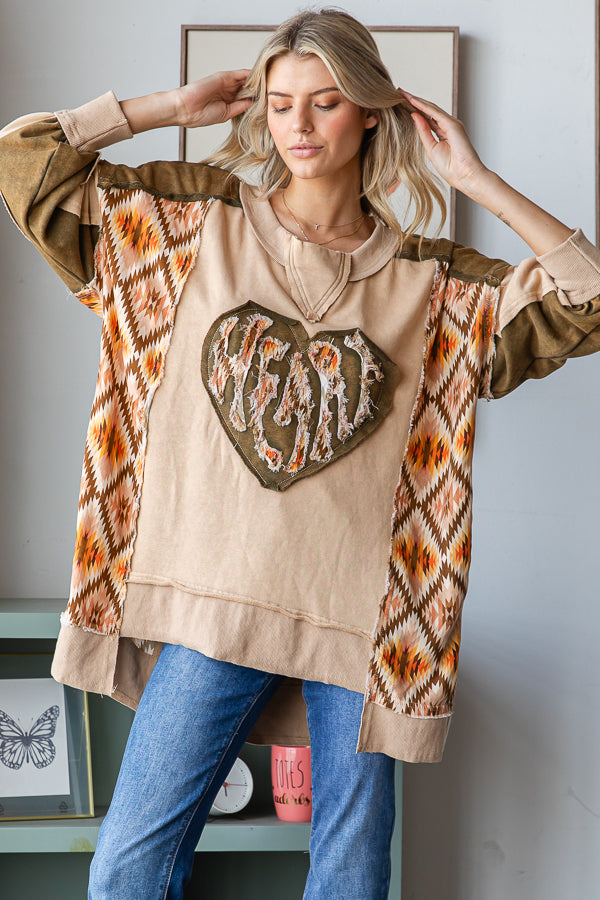 WASHED LOVE HEART PATCHWORK PULLOVER TOP