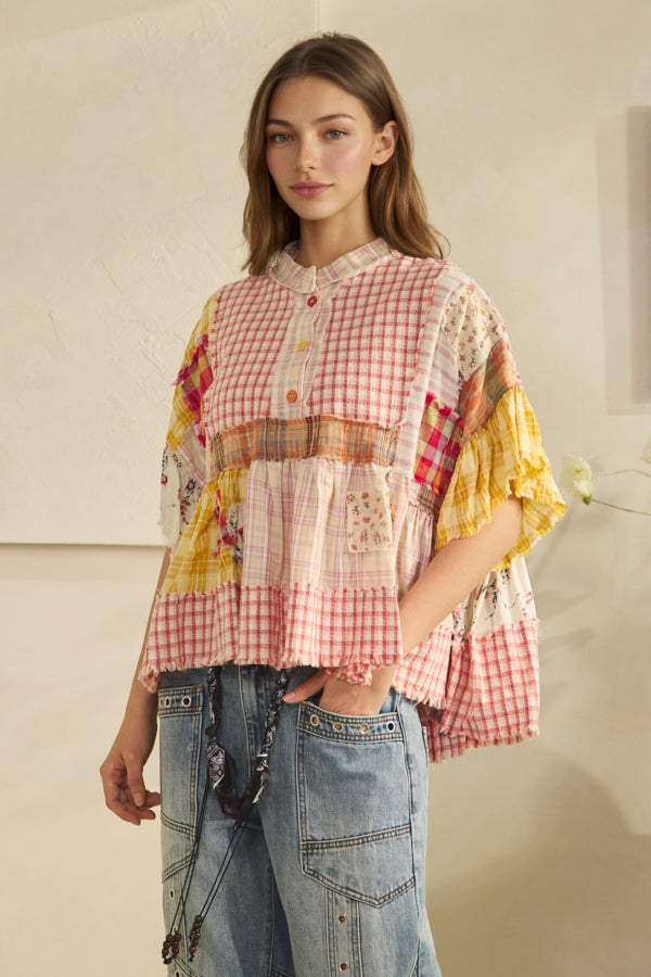 WASHED RUFFLE HEM MIXED PLAID TOP