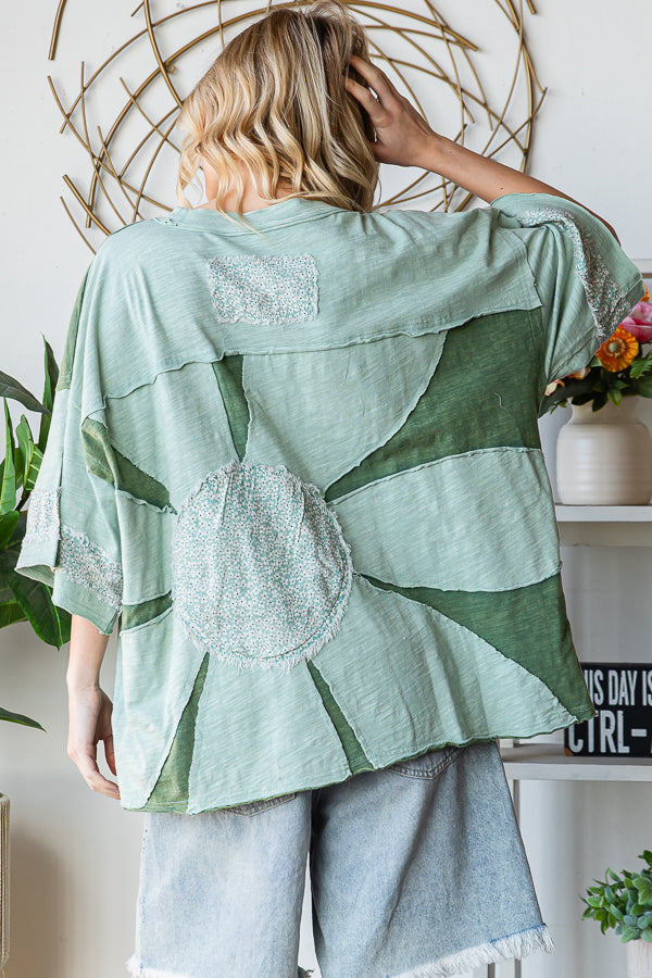 WASHED DAISY PATCHWORK OVERSIZED TOP