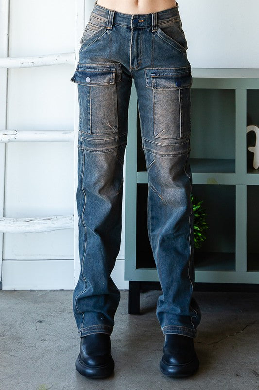 WASHED MID RISE CARGO STRAIGHT DENIM JEANS