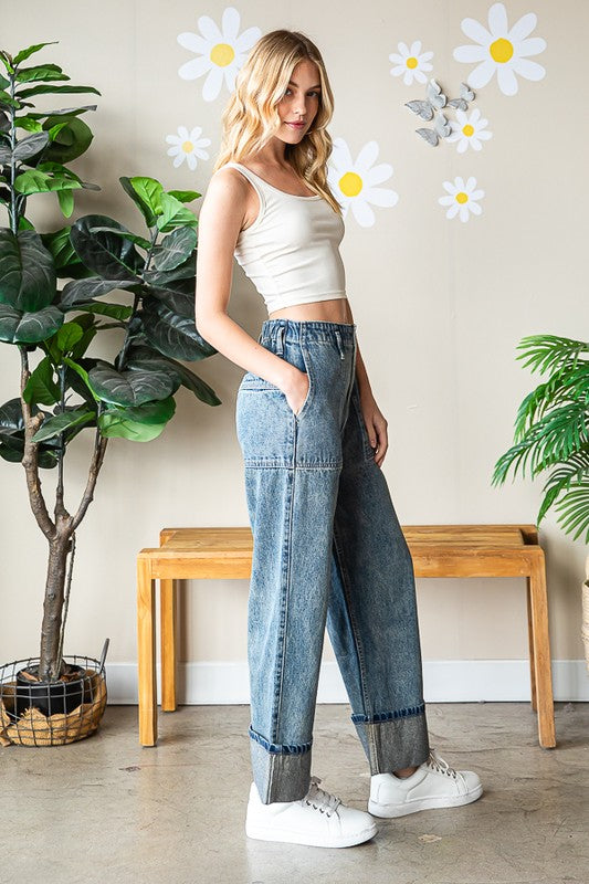 WASHED WIDE LEG STRAIGHT DENIM PANTS
