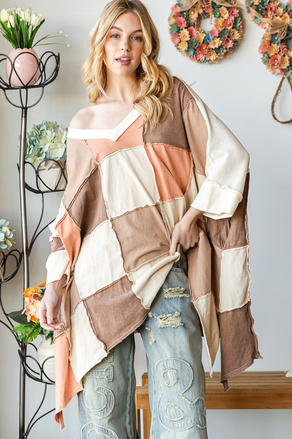 WASHED COLORBLOCK WIDE V NECK OVERSIZED TOP