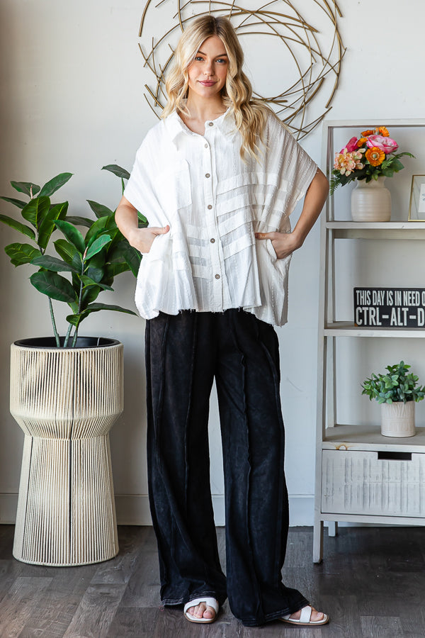 WASHED TUCKED DETAIL BUTTON FRONT SHORT SLEEVE SHIRT