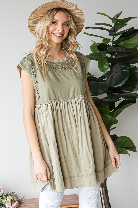 MINERAL WASHED EMBROIDEY PEPLUM TUNIC TOP