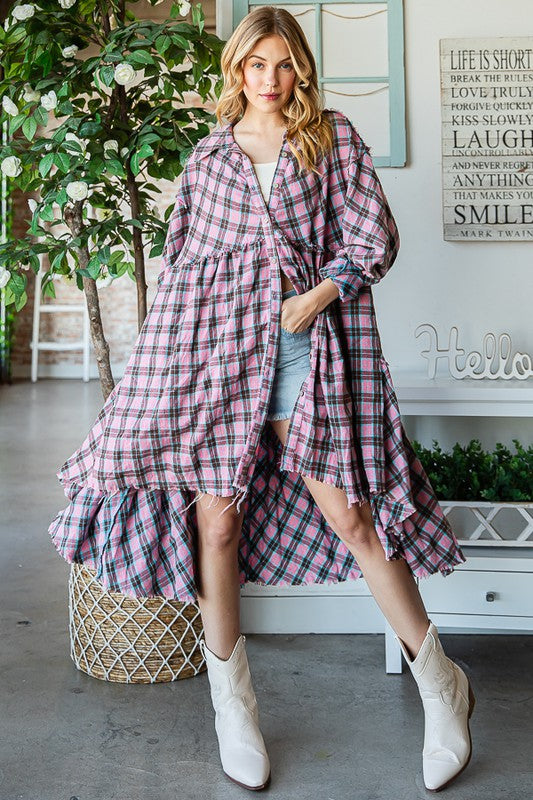 WASHED TIERED RUFFLE BACK DETAIL PLAID TUNIC SHIRT