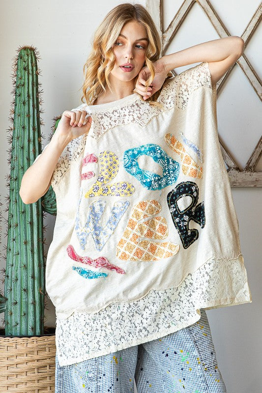 EMBROIDERED YOKE FLOWER APPLIQUE TOP