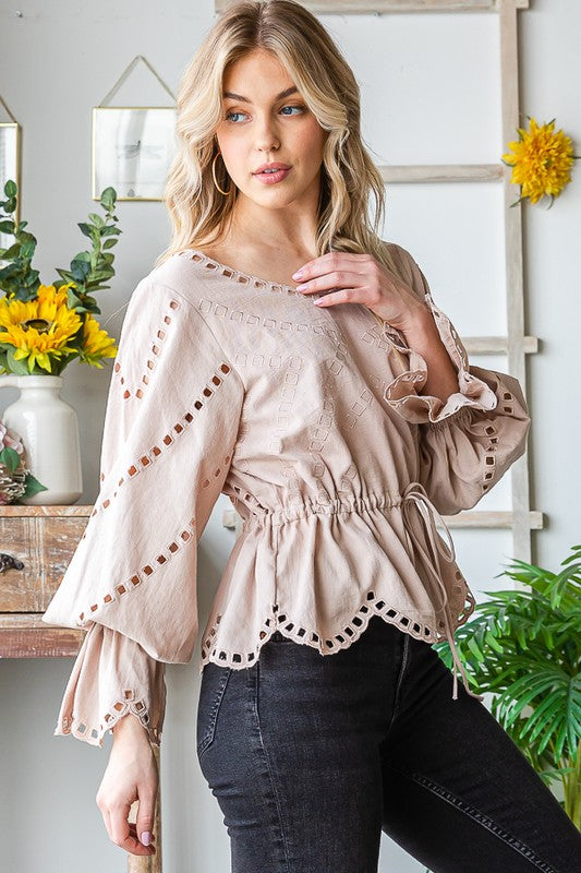 WASHED EMBROIDERED SCALLOP EDGE PEPLUM TOP