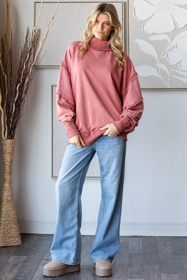 MINERAL WASHED FUNNELNECK LONG SLEEVE PULLOVER TOP