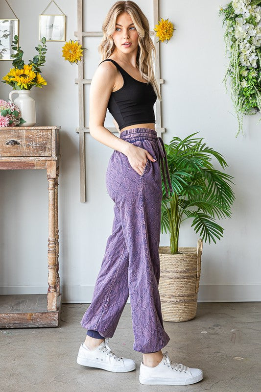 WASHED QUILT STITCHED DRAWSTRING WAIST JOGGER