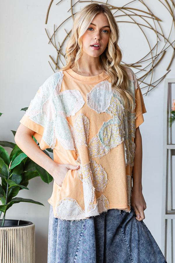 FLORAL PATCHWORK OVERSIZED TEE