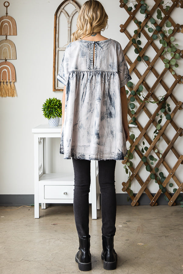 BLEACHED SIDE POCKETS PLEATED DETAIL BABYDOLL TOP