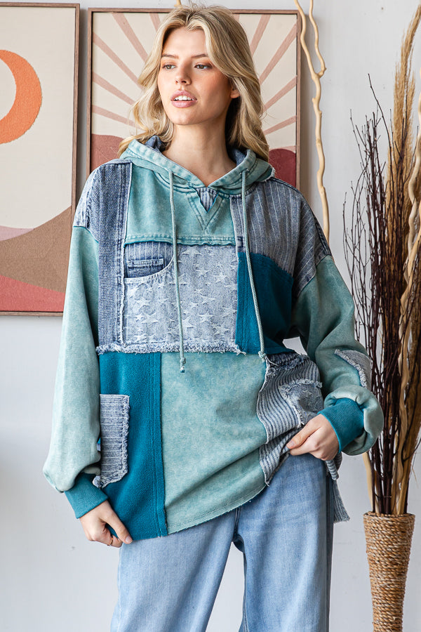 WASHED PATCHWORK DENIM HOODED PULLOVER TOP