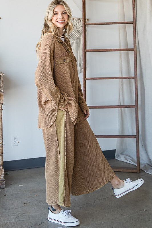 WASHED ELASTIC WAIST BAND WIDE LEG CROPPED PANTS