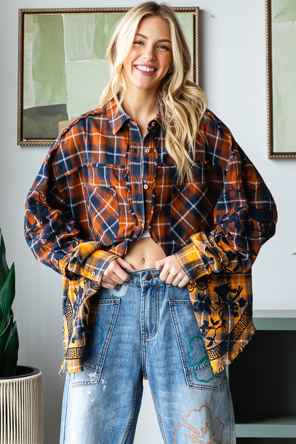 MINERAL WASHED PLAID EMBROIDERED DETAIL SHIRT