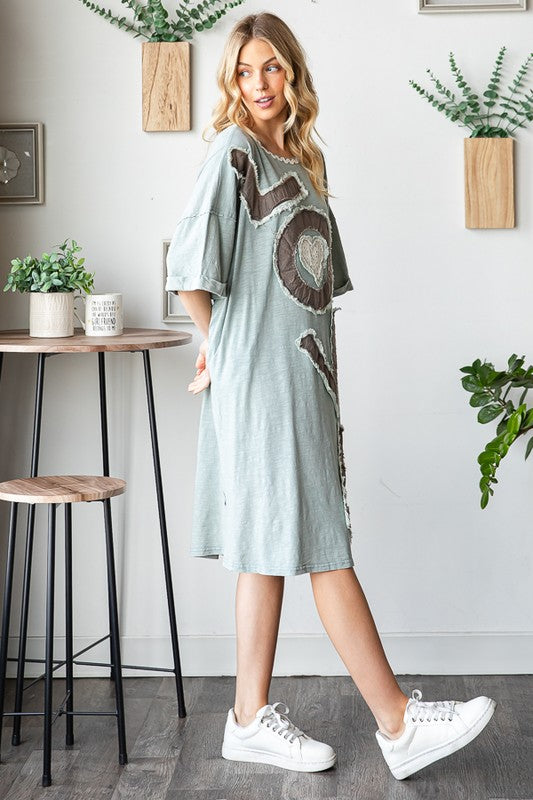 WASHED LOVE EMBROIDERY SHORT SLEEVE MIDI DRESS