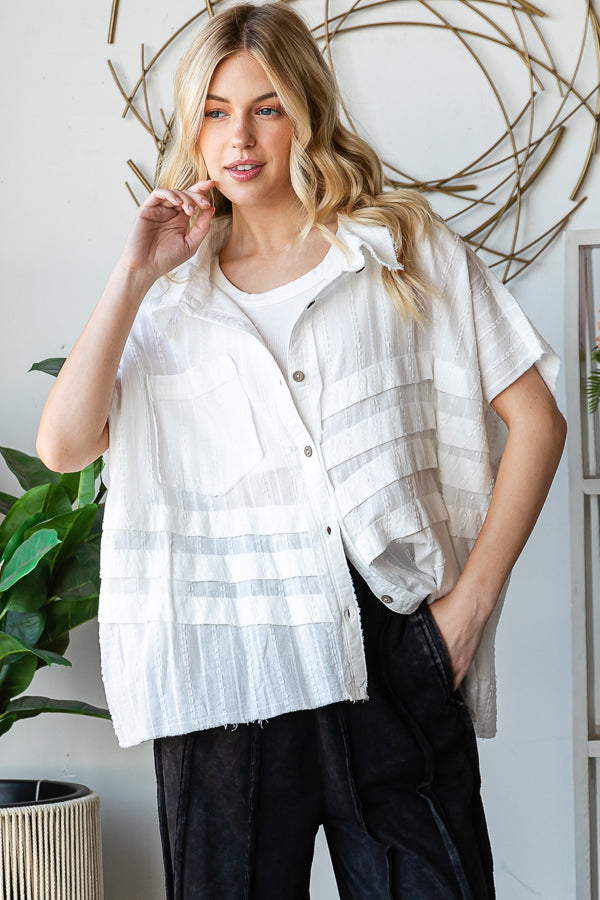 WASHED TUCKED DETAIL BUTTON FRONT SHORT SLEEVE SHIRT