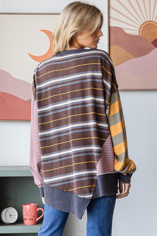 MULTICOLOR STRIPED LONG SLEEVE OVERSIZED TOP