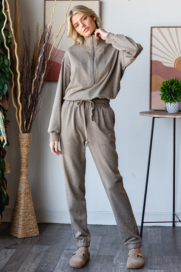 ZIP FRONT NECK CONTRAST BACK POCKET JUMPSUIT