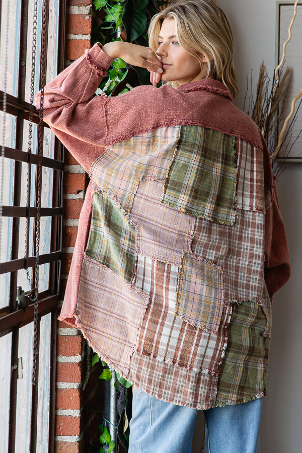 WASHED PLAID PACTHWORK BACK DETAIL SHIRT