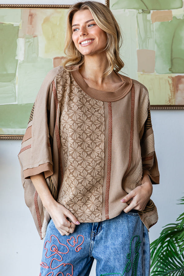 WASHED PRINTED DETAILED VERTICAL PRINTED KNIT TOP