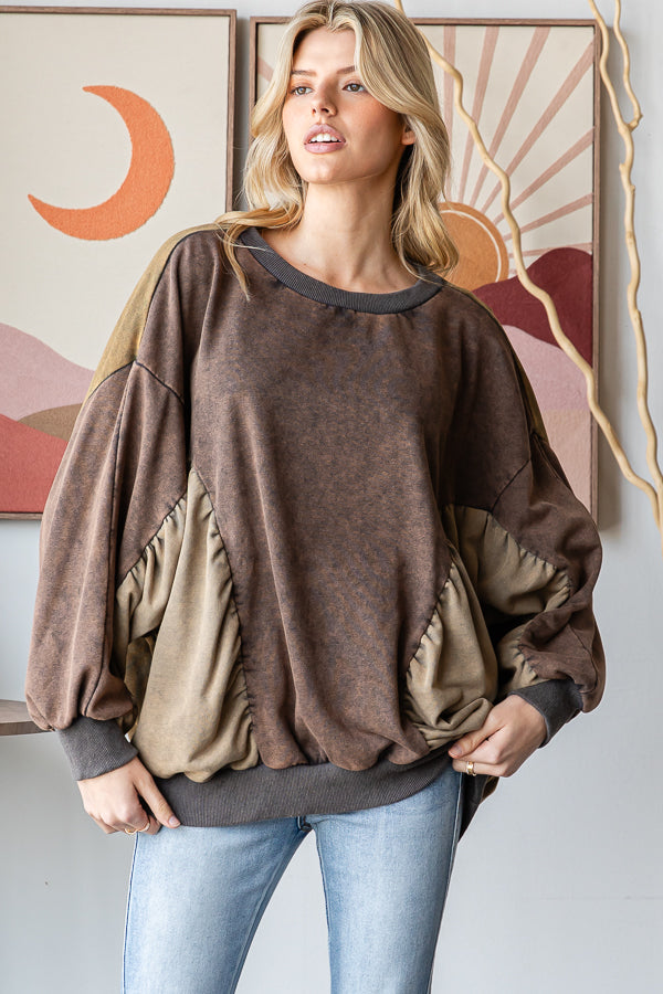 WASHED COLORBLOCK CINCHED DETAIL PULLOVER TOP