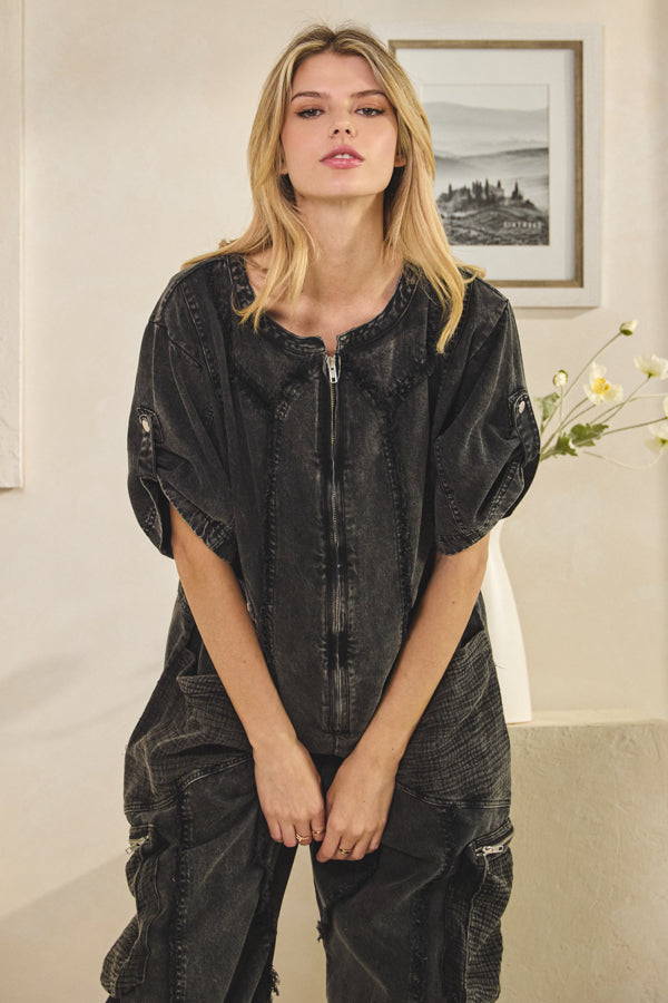 WASHED SHORTSLEEVED JUMPSUIT