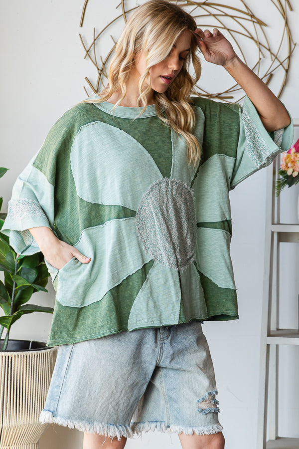 WASHED DAISY PATCHWORK OVERSIZED TOP