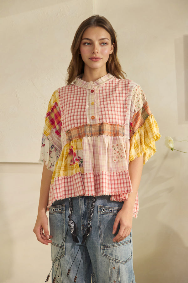 WASHED RUFFLE HEM MIXED PLAID TOP