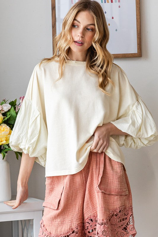 WASHED BUBBLE SHORT SLEEVE KNIT TOP