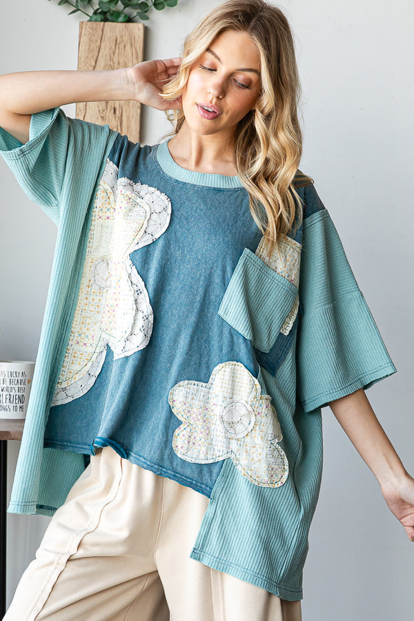 WASHED FLOWER PATCHWORK SHORT SLEEVE TOP