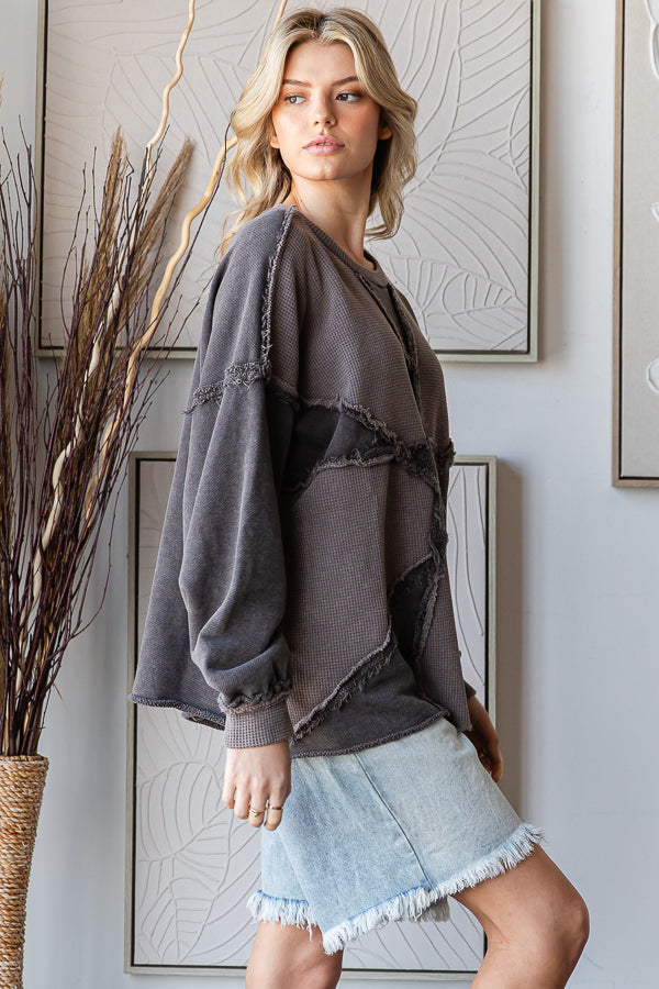 WASHED STAR PATCHWORK SOFT PULLOVER TOP