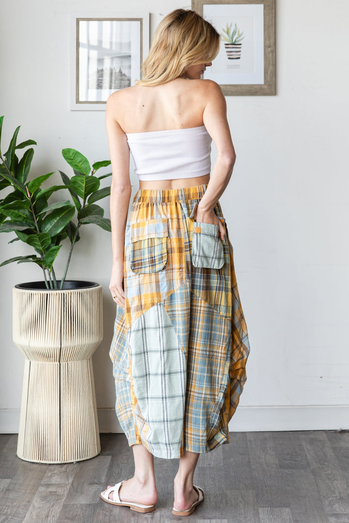 WASHED PLAID MIX MIDI BUBBLE SKIRT