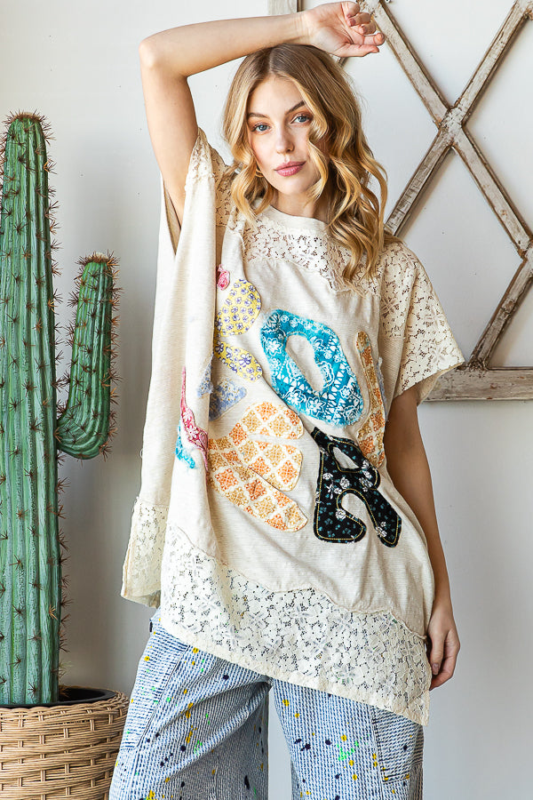 EMBROIDERED YOKE FLOWER APPLIQUE TOP